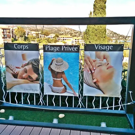 Apartment Deux Pieces Vue Mer Cap Esterel Esterelvacances *