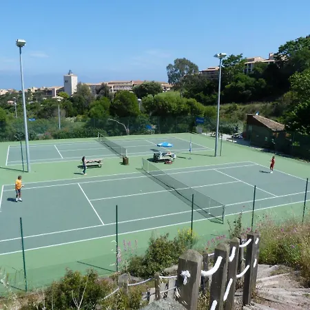 Deux Pieces Vue Mer Cap Esterel Esterelvacances Apartamento *