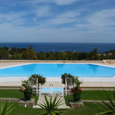 Deux Pieces Vue Mer Cap Esterel Esterelvacances Apartamento